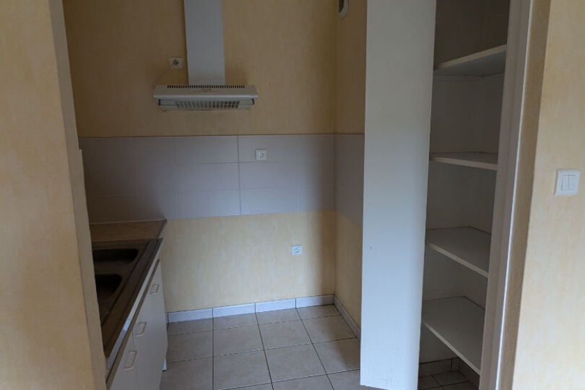 Appartement Forges De Lanouee 2 pièce(s) 54 m2 - Photo 2