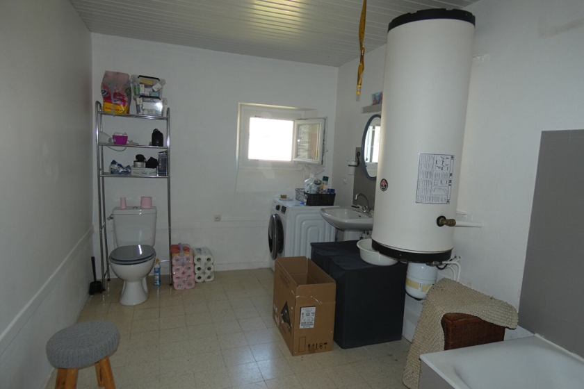 MONTENEUF Maison indépendante de 130 m² , 4 pièces - Photo 6