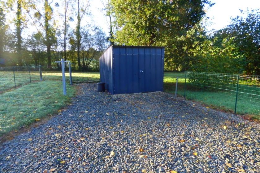 BELLE MAISON DE CAMPAGNE SUR MONTERTELOT - Photo 11