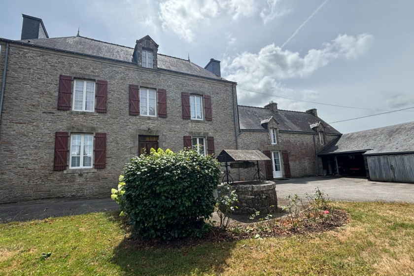 Maison Cruguel 146 m² - Photo 1