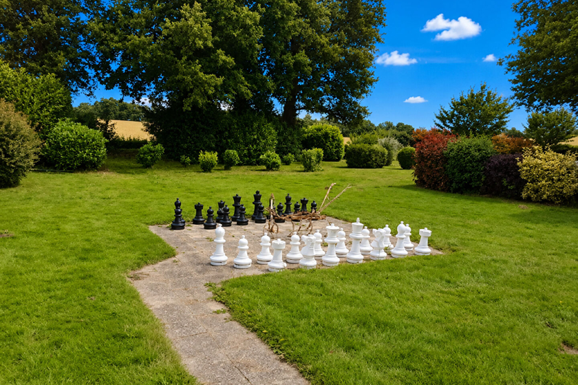 Morbihan, Les Forges de Lanouée - Jolie maison individuelle de 3 chambres avec un magnifique jardinaison - Photo 4
