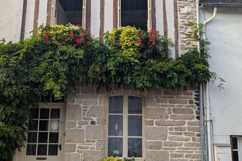 MAISON  8 PIECES JOSSELIN - Photo 2