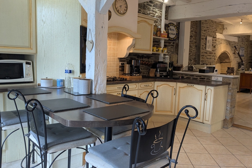 MAISON  8 PIECES JOSSELIN - Photo 6