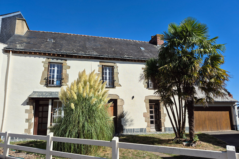 Maison Mauron 8 pièce(s) 130.5 m2 - Photo 1